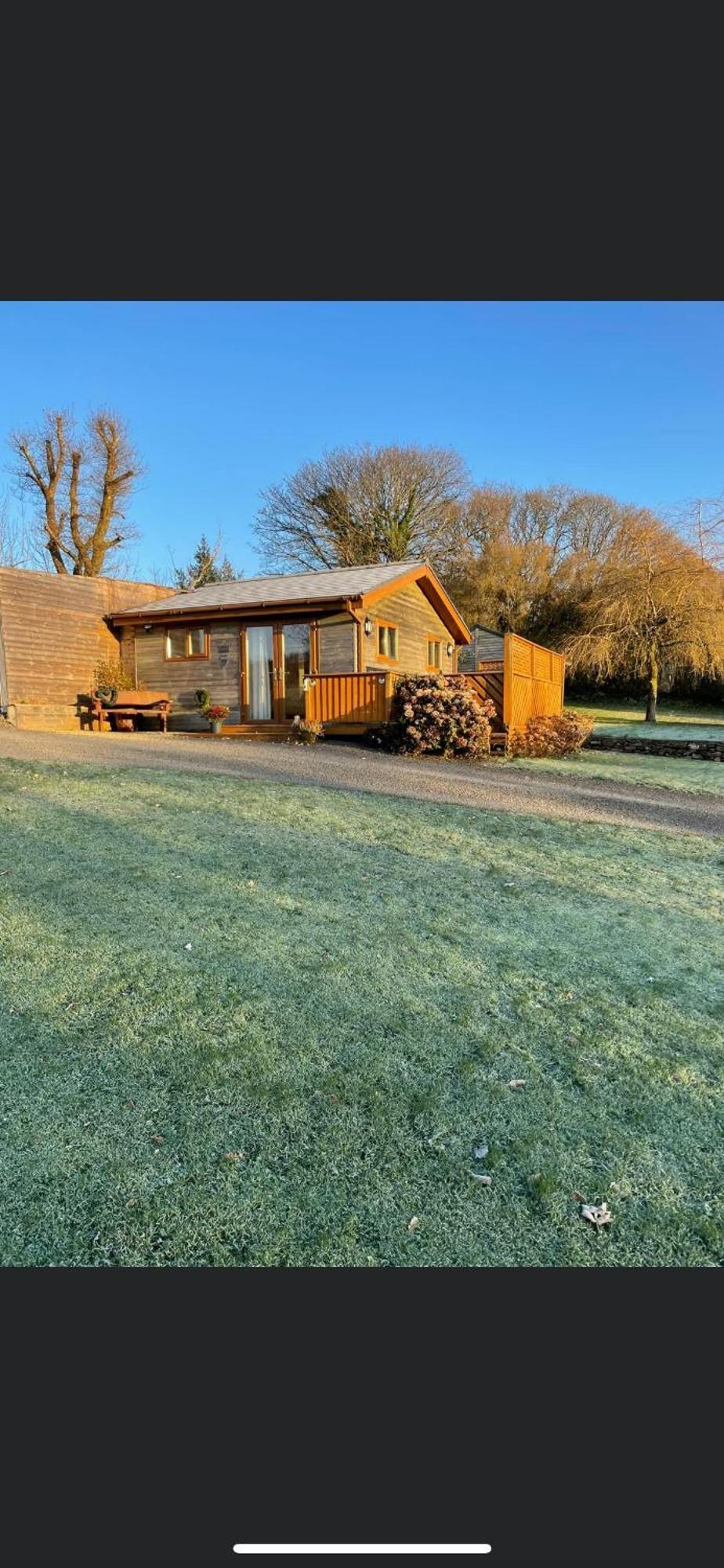 Swansea Log Cabin Pontardawe Esterno foto