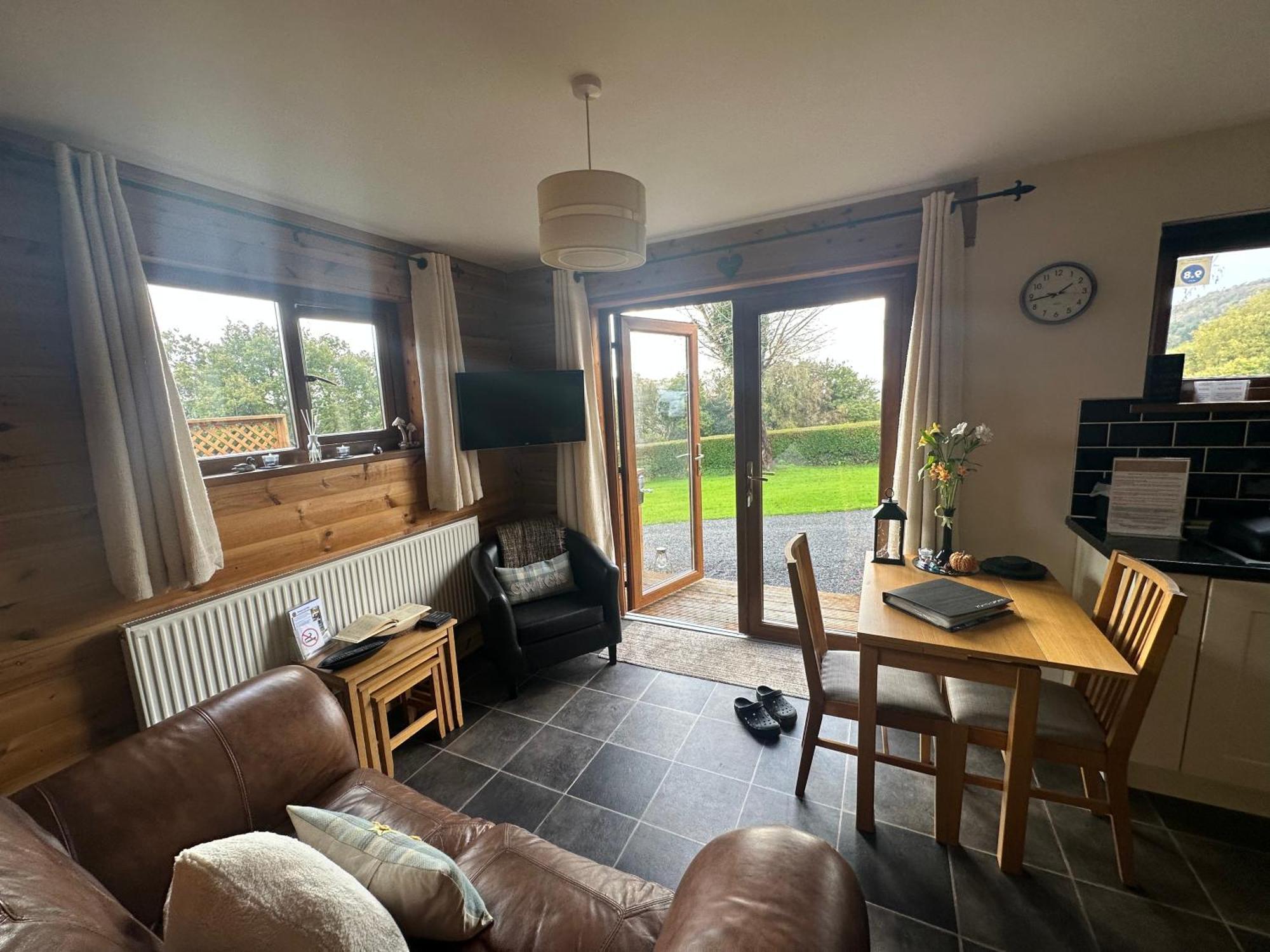 Swansea Log Cabin Pontardawe Esterno foto